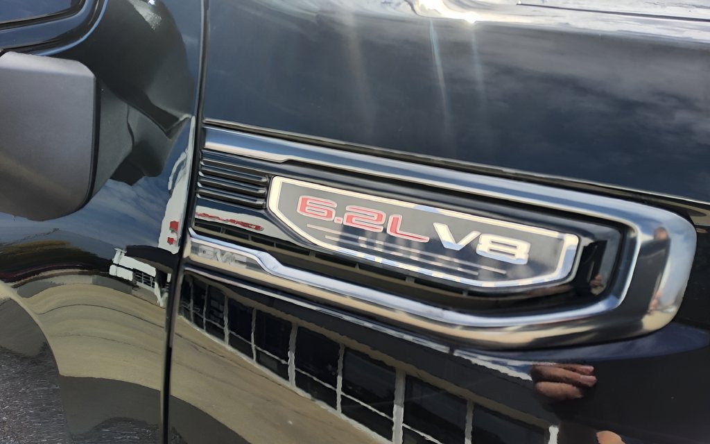 2023 GMC Sierra 1500 AT4