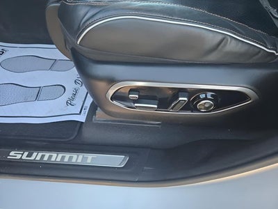 2022 Jeep Grand Cherokee L Summit