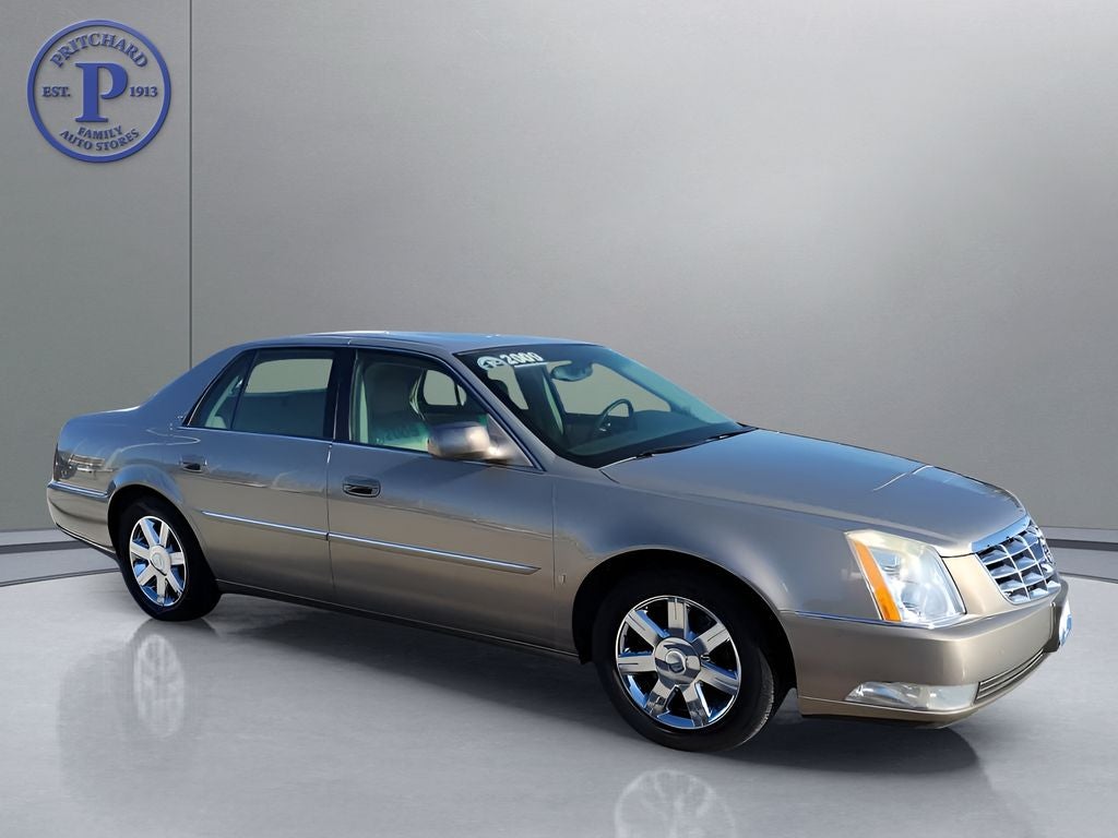 2007 Cadillac DTS Luxury I's photo