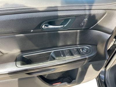 2016 GMC Acadia SLE-2