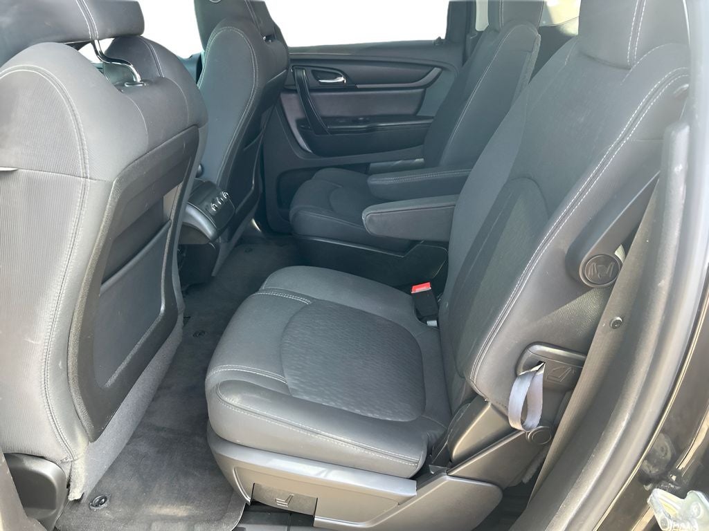 2016 GMC Acadia SLE-2