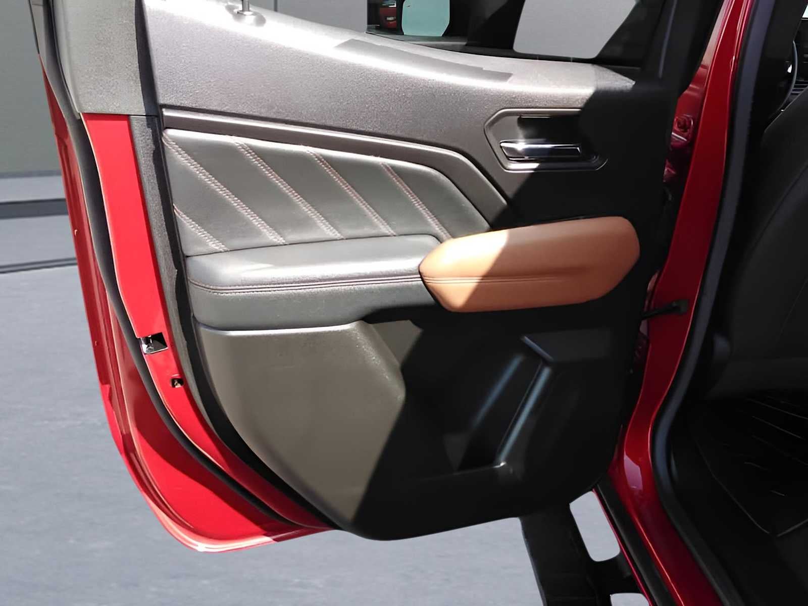 2024 GMC Canyon 4WD AT4