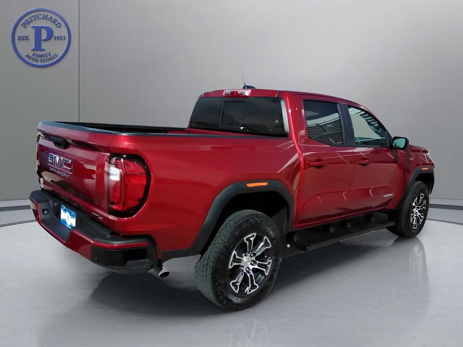 2024 GMC Canyon 4WD AT4