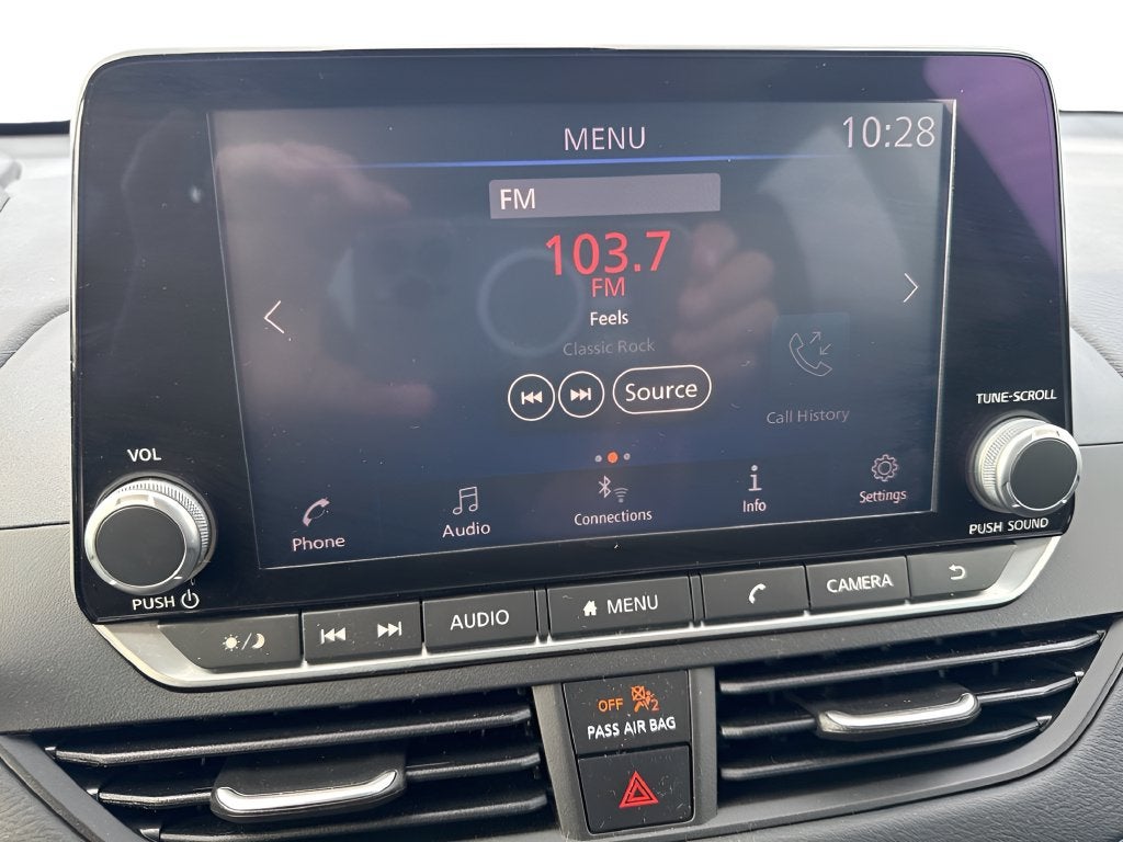 2021 Nissan Altima 2.5 SV