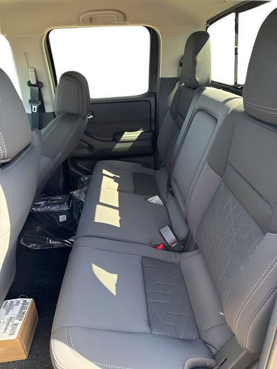 2026 Nissan Frontier Crew Cab SV