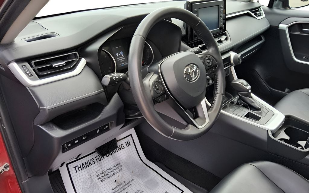2019 Toyota RAV4 XLE Premium