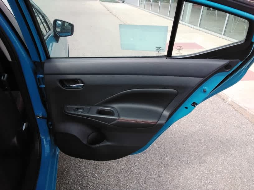 2025 Nissan Versa SR