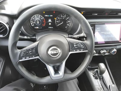 2023 Nissan Kicks SV