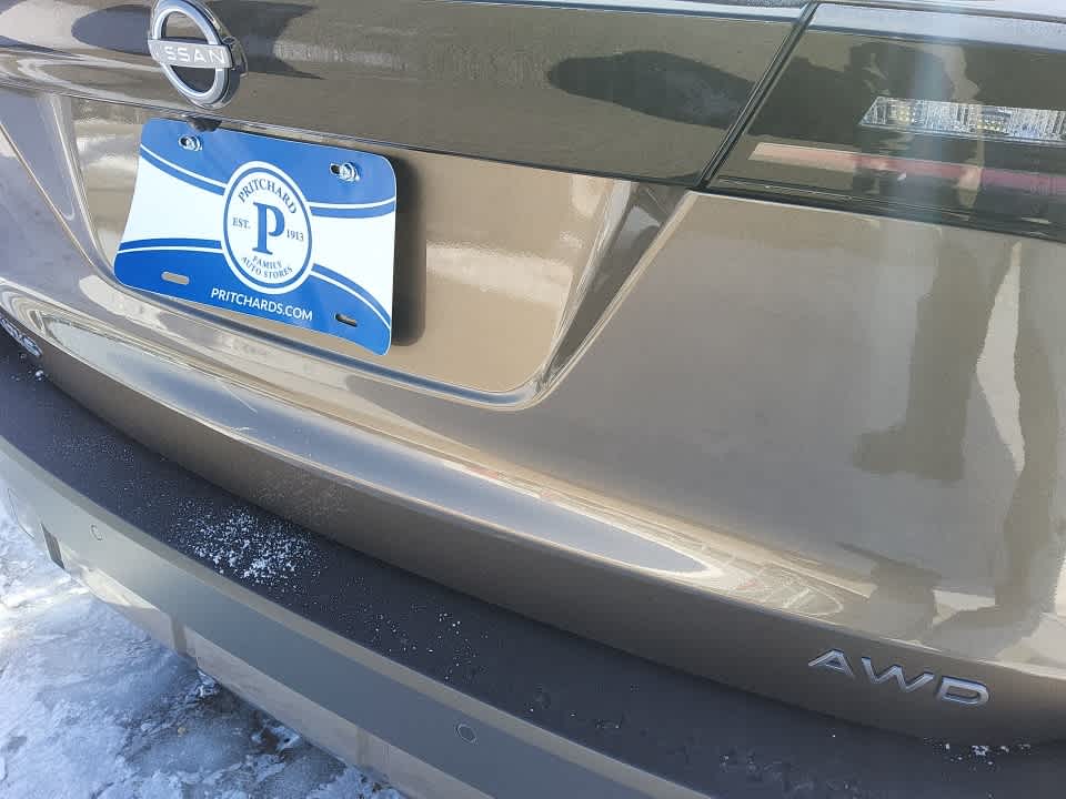 2025 Nissan Kicks SV