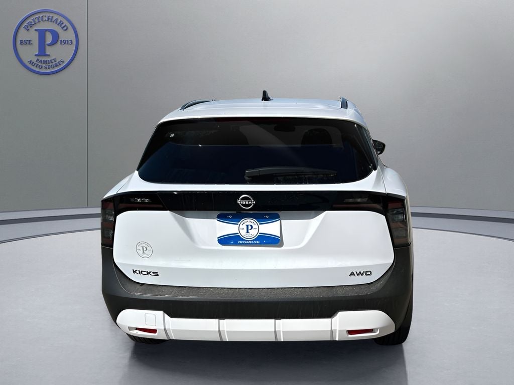 2027 Nissan Kicks SV