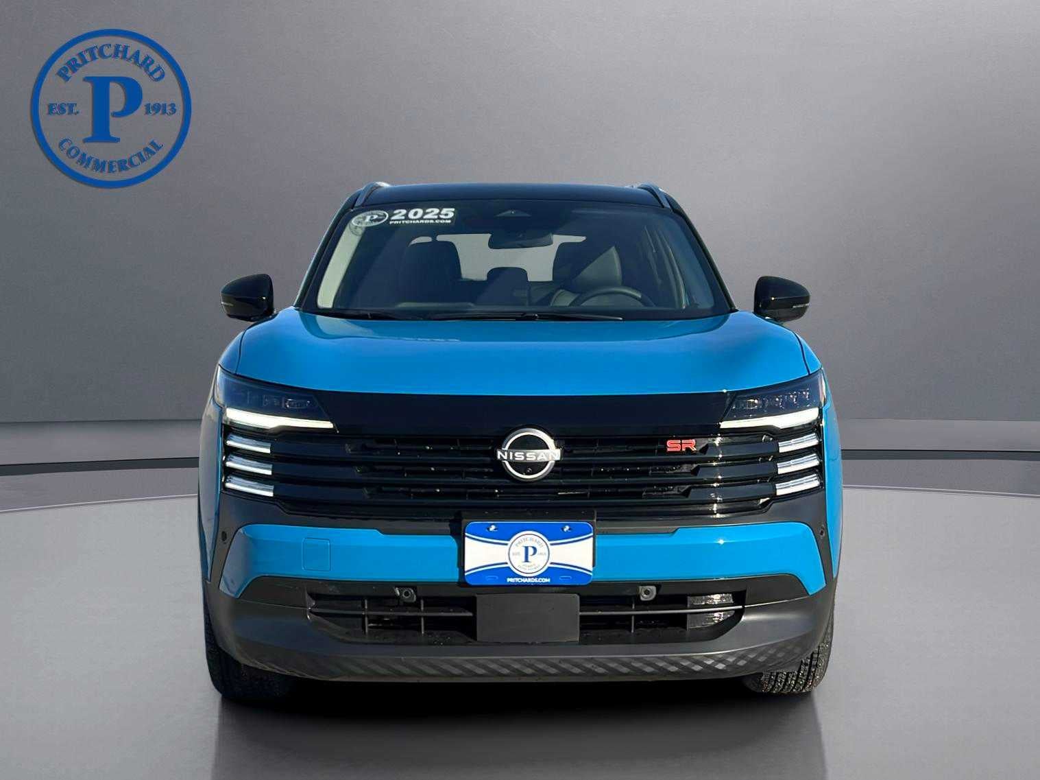 2025 Nissan Kicks SR