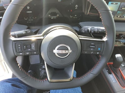 2025 Nissan Kicks SR