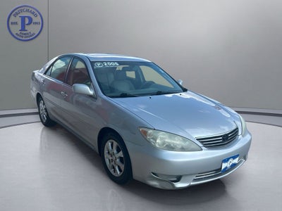 2005 Toyota Camry XLE