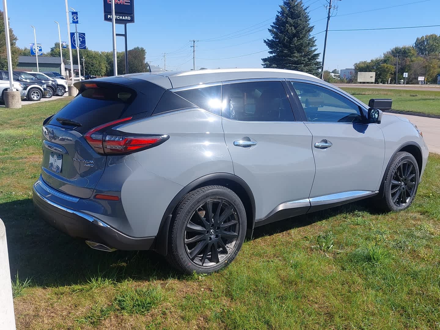 2023 Nissan Murano Platinum