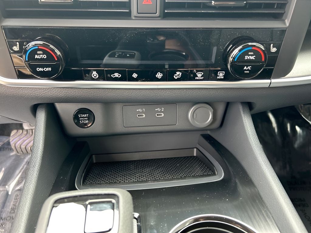 2026 Nissan Rogue Dark Armor™