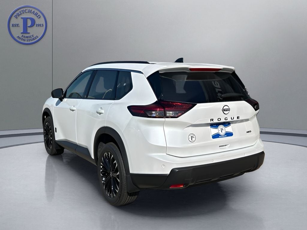 2026 Nissan Rogue Dark Armor™