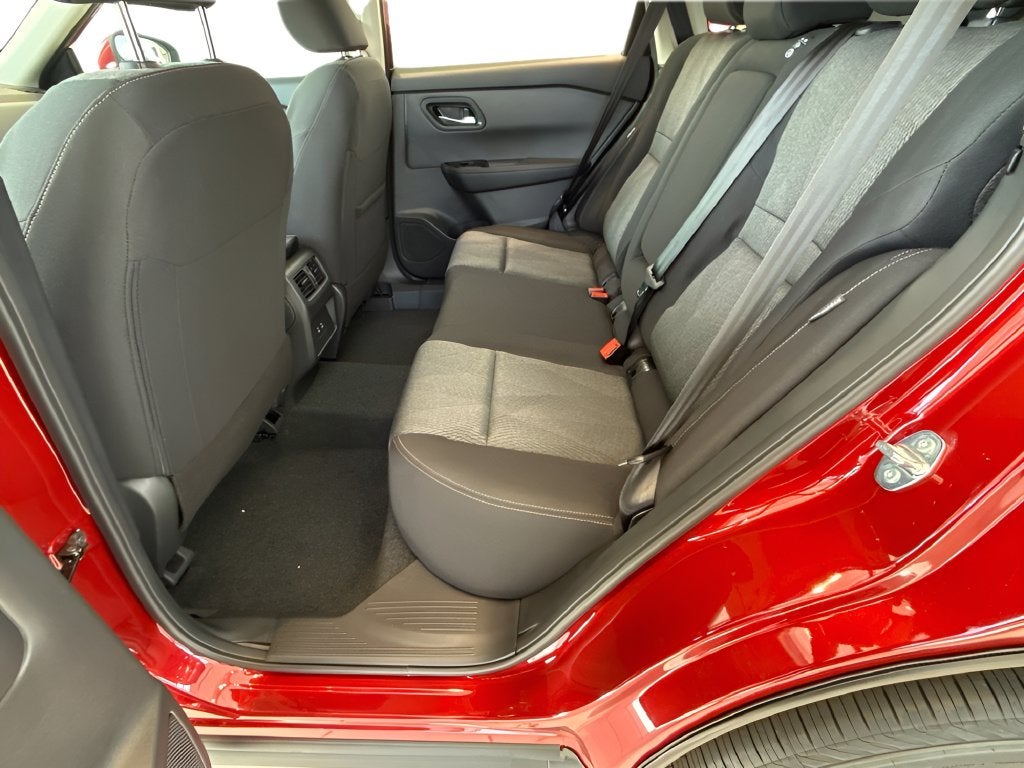 2027 Nissan Rogue SV