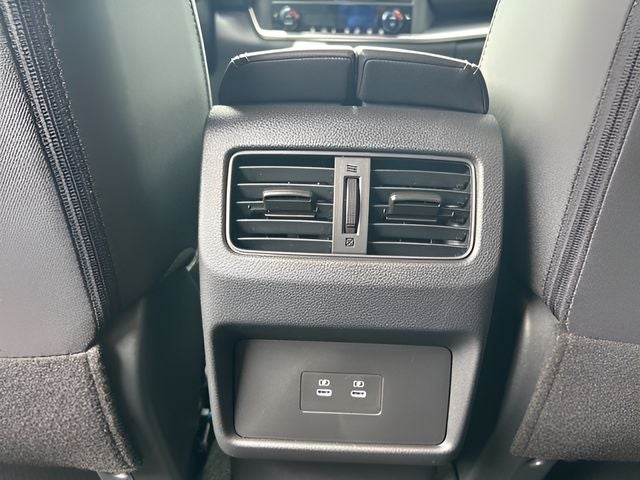 2026 Nissan Pathfinder Rock Creek®