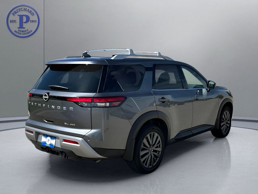 2025 Nissan Pathfinder SL