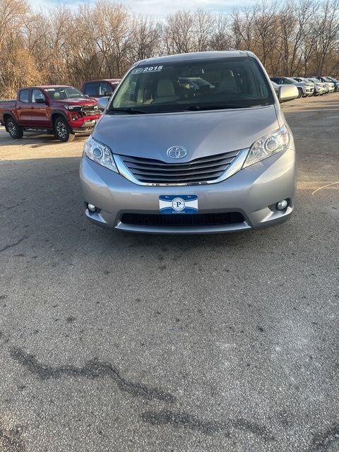 2015 Toyota Sienna XLE 7 Passenger