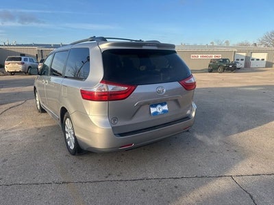 2015 Toyota Sienna XLE 7 Passenger