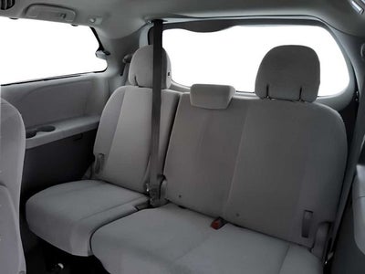 2020 Toyota Sienna LE 7 Passenger