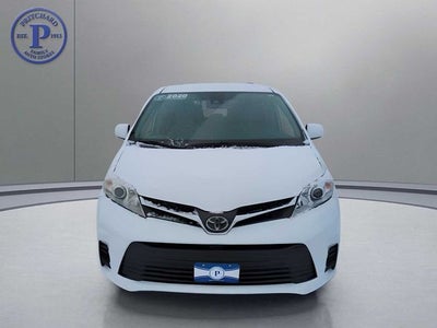 2020 Toyota Sienna LE 7 Passenger