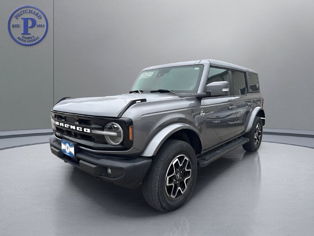 2023 Ford Bronco Base